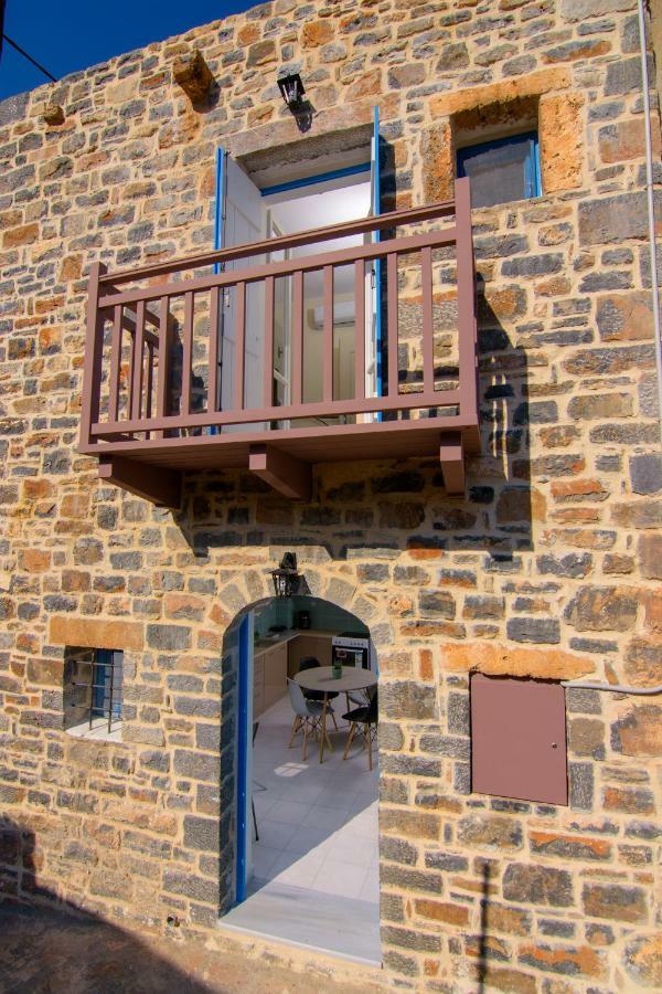 Lilas Traditional Maisonette Елунда Екстер'єр фото